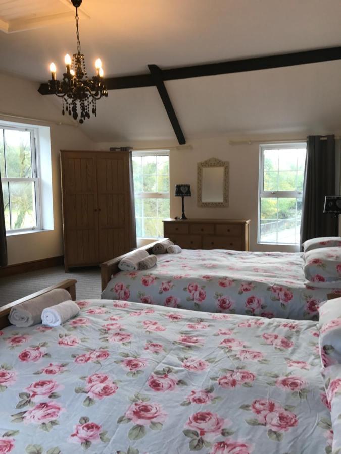Rheolau Arms Bed & Breakfast Swansea Bagian luar foto