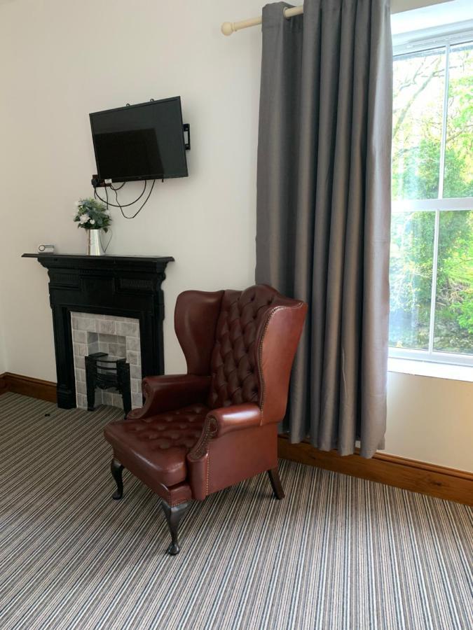 Rheolau Arms Bed & Breakfast Swansea Bagian luar foto