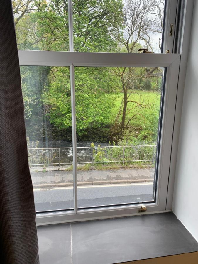 Rheolau Arms Bed & Breakfast Swansea Bagian luar foto
