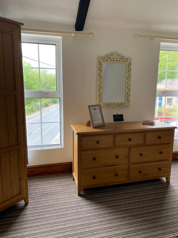 Rheolau Arms Bed & Breakfast Swansea Bagian luar foto