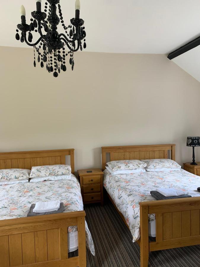 Rheolau Arms Bed & Breakfast Swansea Bagian luar foto